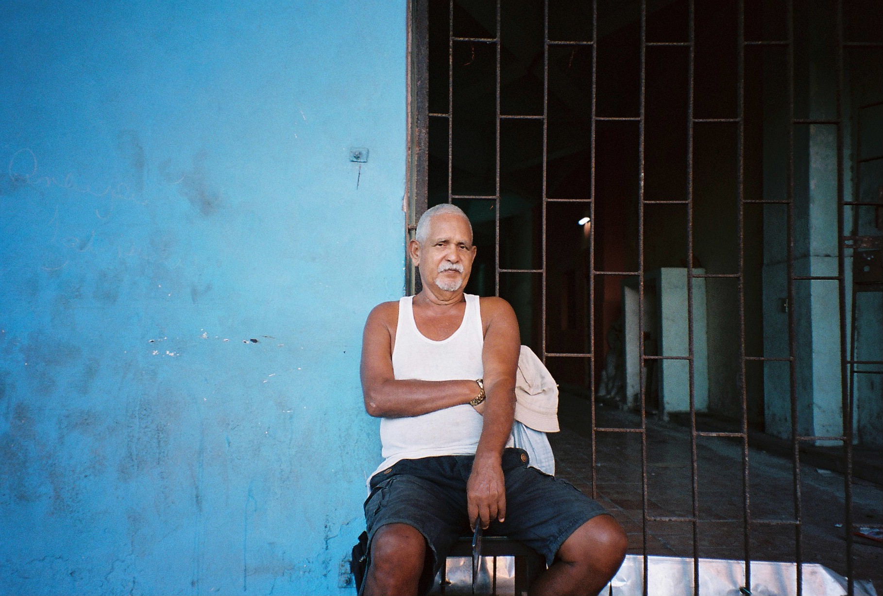 The-inheritor-of-Belascoain-street-Cuba