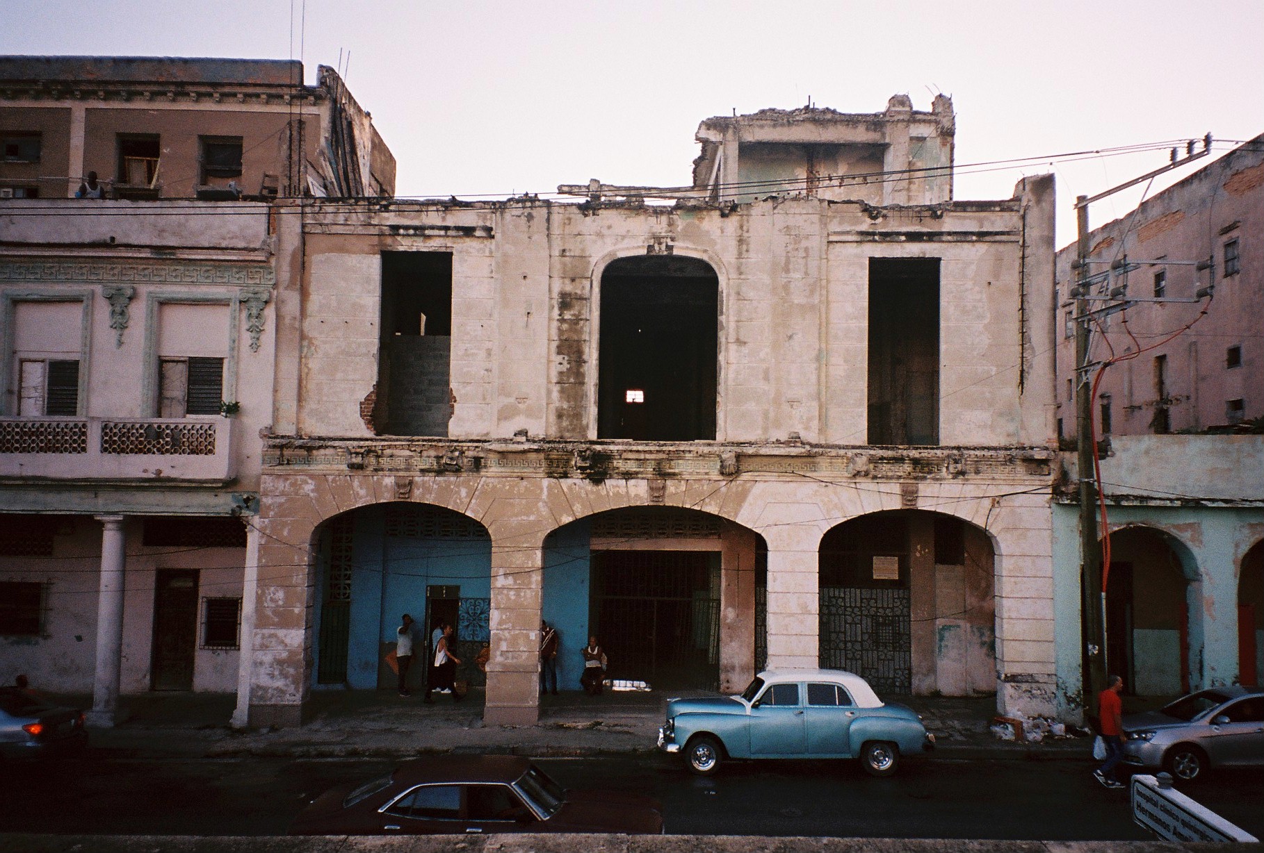 Social-Housing-former-Hotel-San-Luis